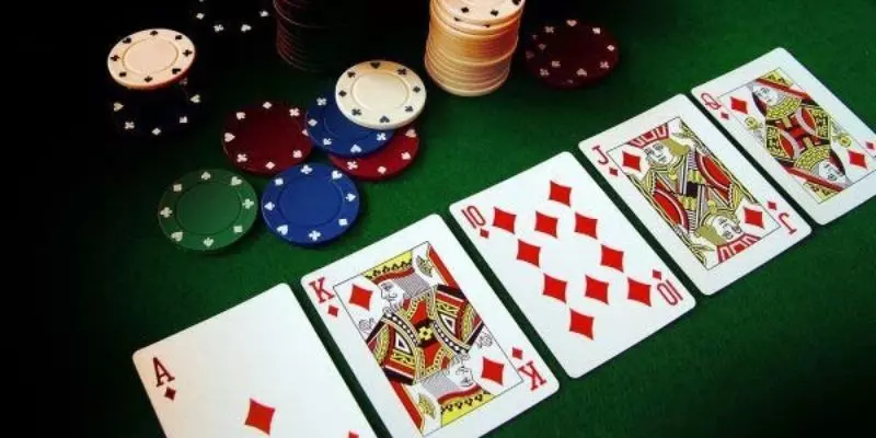 Ngầu hầm là trò chơi tương tự như Baccarat.